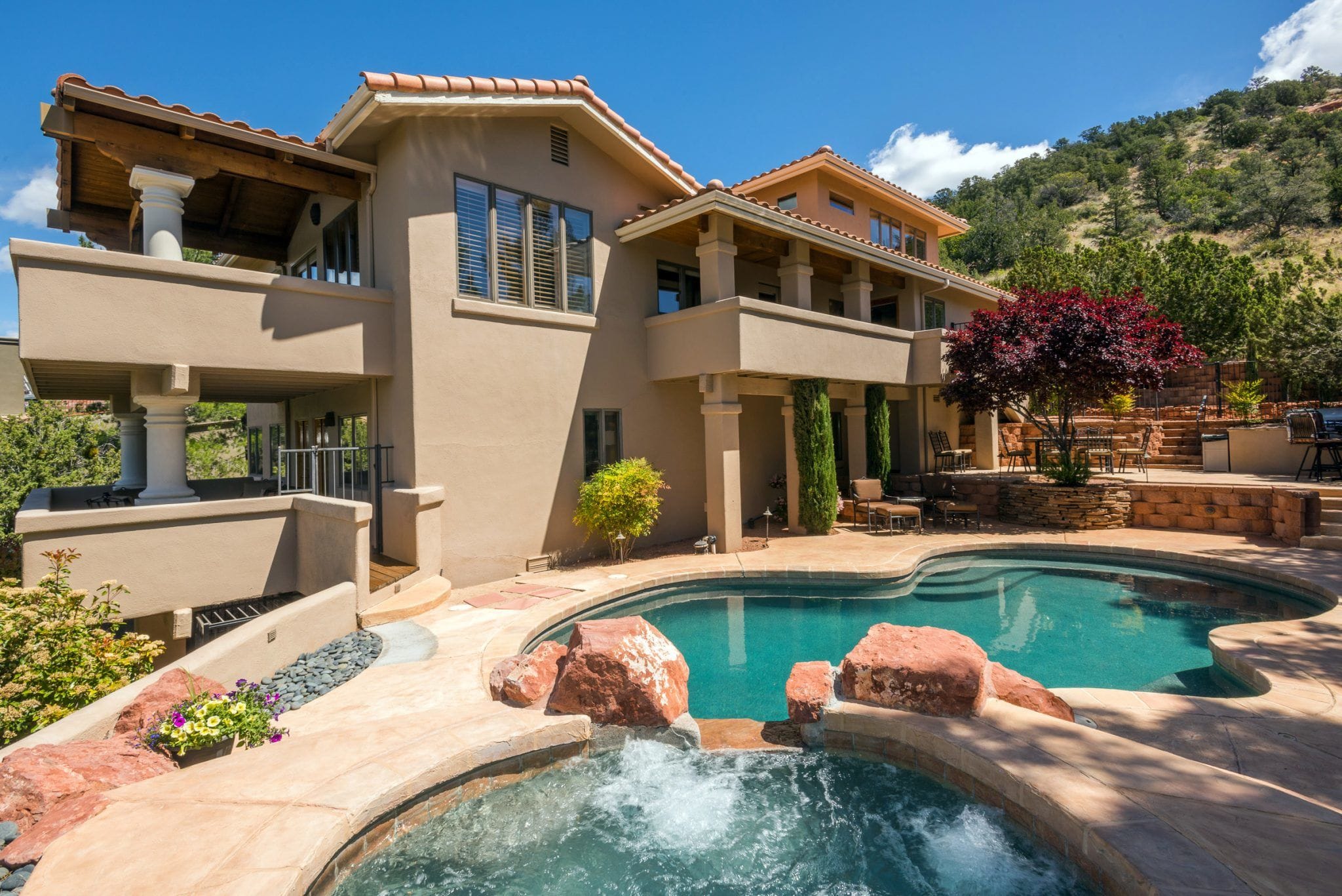 Pool terrace - Scenic Sedona